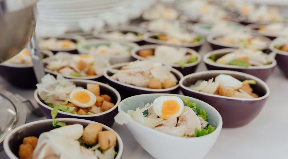 Tavuklu Yoğurtlu Salata
