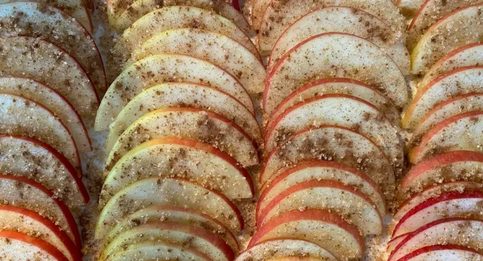 Bademli Elmalı Tatlı Tarifi