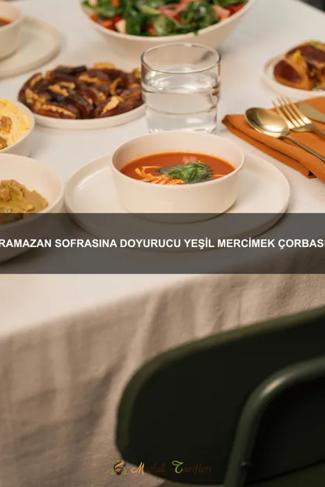 Ramazan Sofrasına Doyurucu Yeşil Mercimek Çorbası