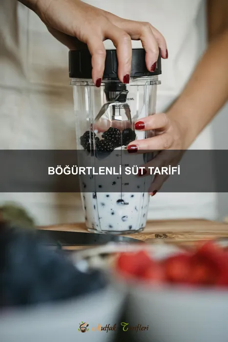Böğürtlenli Süt Tarifi
